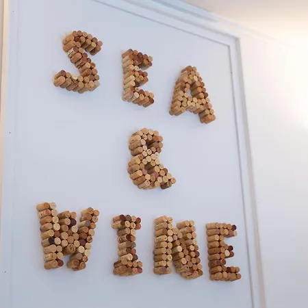 公寓 Sea & Wine With Terrace & Scenic Sea View, 普纳特
