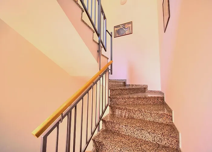 Apartament Sea & Wine With Terrace & Scenic Sea View, Punat