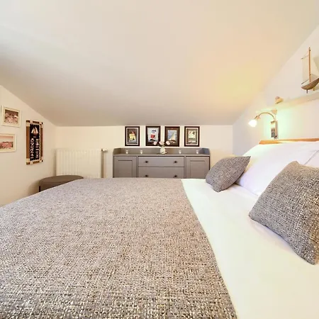 Apartment Sea & Wine With Terrace & Scenic Sea View, *